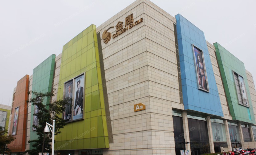 新干金鹰奥莱城